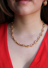 Oval simple chain