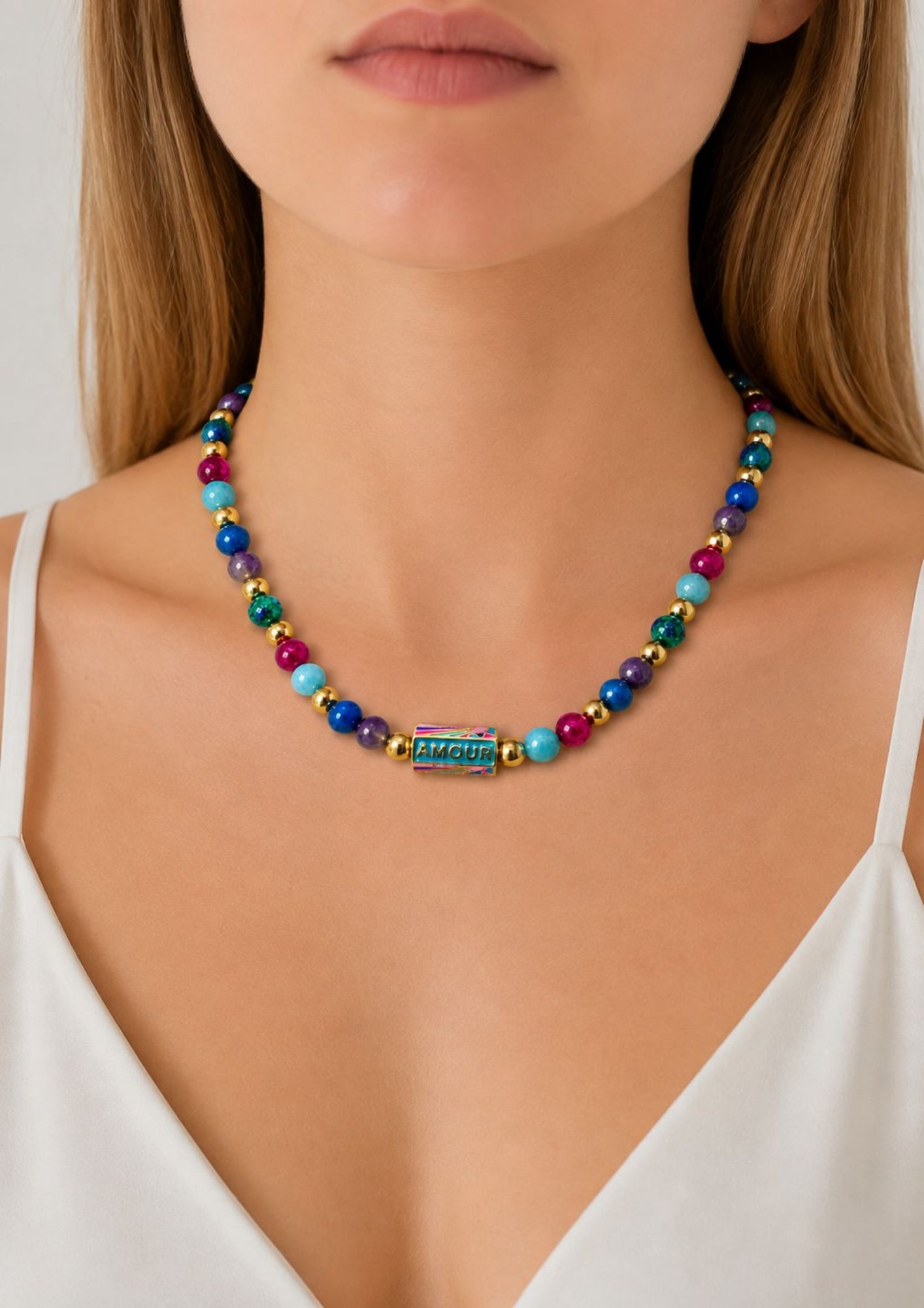 Collar De Piedras Naturales Y Dije Hexagonal